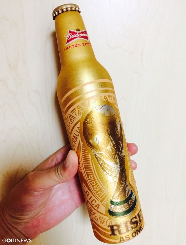 黄金のバドワイザーボトル缶?ブラジルW杯記念ボトル（非売品） - ワンダーゴールド（ゴールドフォトコーナー） - GOLDNEWS（ゴールドニュース）